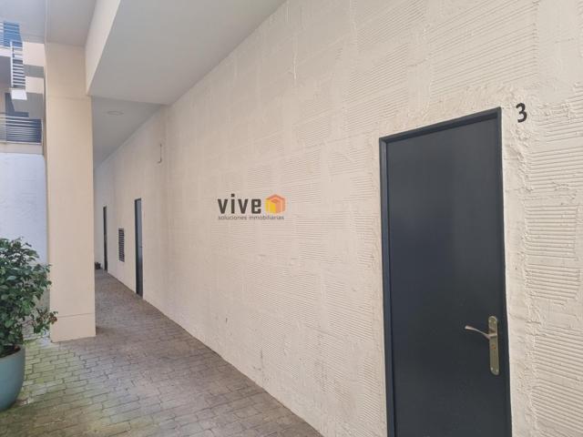 LOCALES EN VENTA EN RONDA DE LOS LEGIONARIOS, LA PALMA DEL CONDADO photo 0