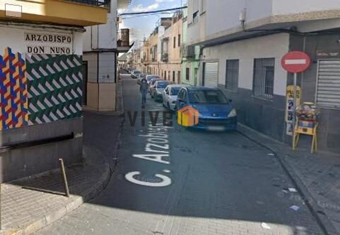 VIVIENDA OCUPADA a la venta en la Plata photo 0