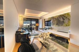 VIVE DELUXE HOMES presenta en exclusiva este fabuloso piso de alto standing en Avenida de La Buhaira photo 0