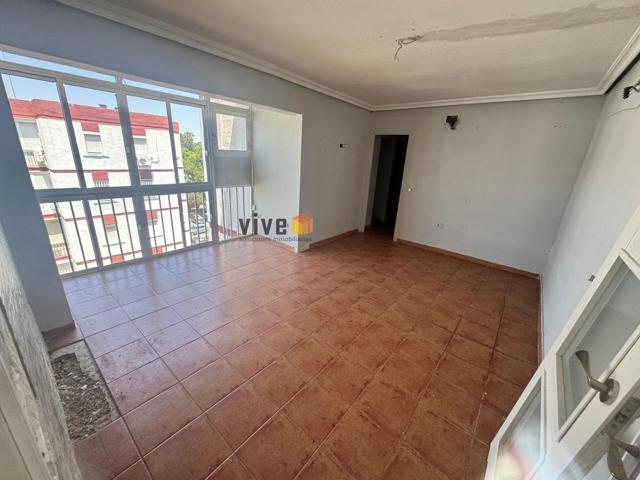 PISO A LA VENTA EN LOS OFICIOS - Pino Montano photo 0