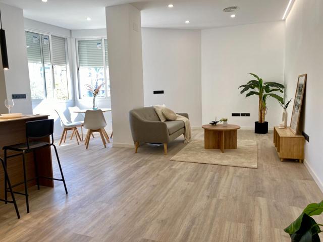 Exclusivo piso a estrenar en plena Gran Plaza photo 0