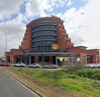 Oficinas en Edificio conocido de Sevilla Este cerca de Aeropuerto y RENFE photo 0