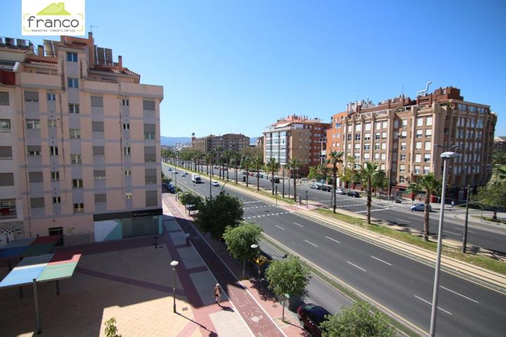 VENTA Y ALQUILER DE PLAZAS DE GARAJE EN JUAN CARLOS I y MARQUES DE LOS VELEZ photo 0