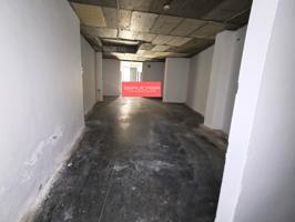 Se alquila local comercial en Quart de Poblet photo 0