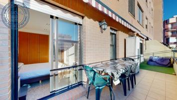 Piso en alquiler en Serrería con terraza y zona comunitaria. photo 0