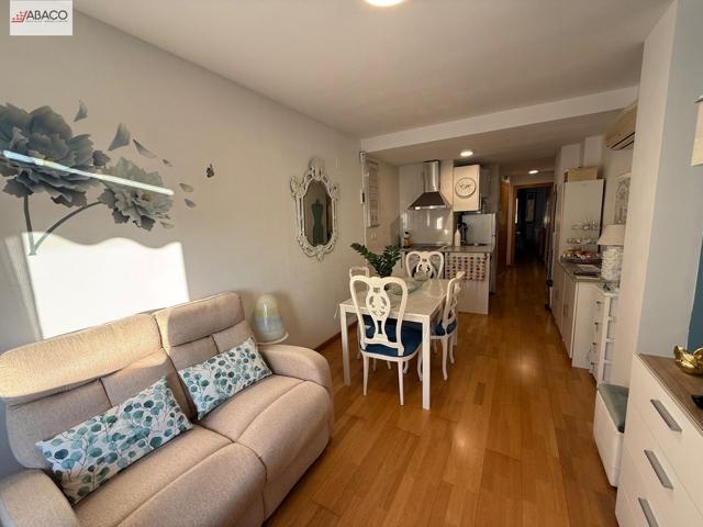 Exclusivo piso de 1 dormitorio con terraza privada photo 0