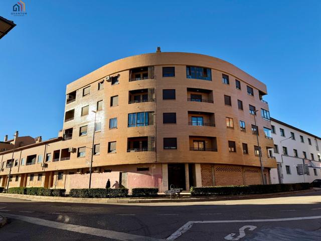 PISO EN LA ALMUNIA DE DOÑA GODINA photo 0