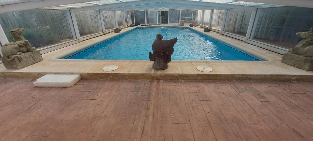 Chalet exclusivo en la Urbanización Las Pedrizas – Chiva 4 hab, 3 baños., piscina privada, para entrar a vivir. photo 0