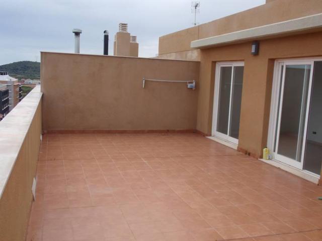 Ático en venta de 3 hab y 2 baños en Vall d'Uixó photo 0