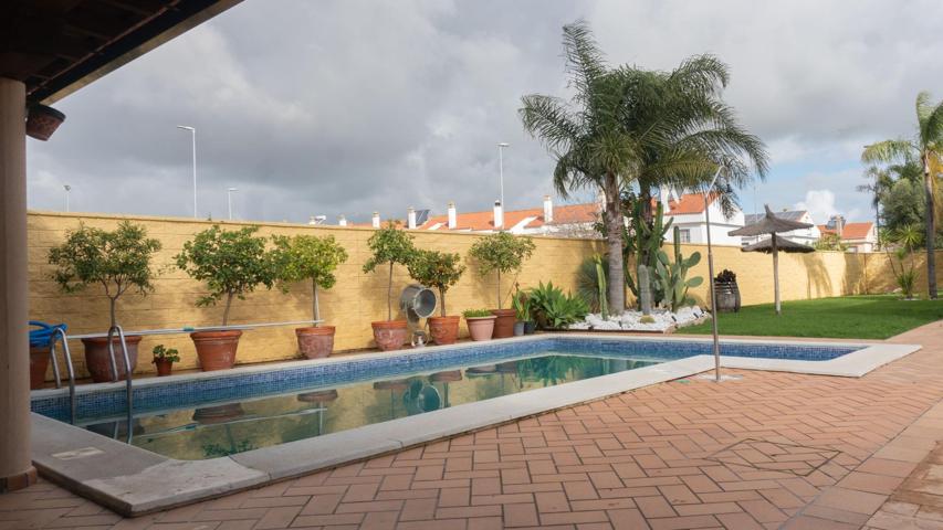 ESPECTACULAR CHALET EN DISTRITO NORESTE ZONA LA MARQUESA photo 0