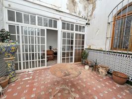 SE VENDE PISO EN CALLE LARGA photo 0