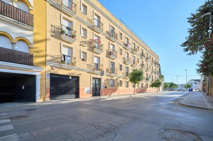 APARTAMENTO CON GARAJE EN ARMAS DE SANTIAGO photo 0