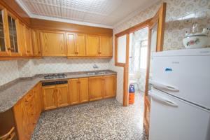 VIVIENDA CON ASCENSOR EN ZONA ACACIAS photo 0