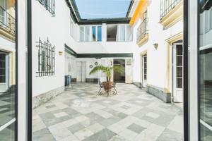 Preciosa casa con jardin y patio en centro jerez casco historico a dos minutos de Alameda Cristina photo 0