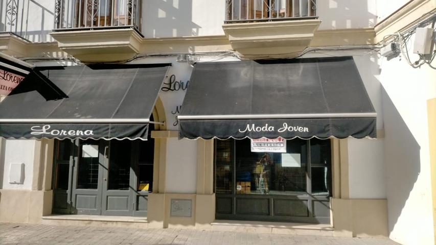 Calle Medina local en primera linea comercial con amplio escaparate magnifica situación photo 0