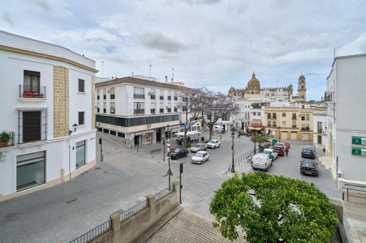 ¿ TE GUSTA LA SEMANA SANTA ? Este es tu piso photo 0