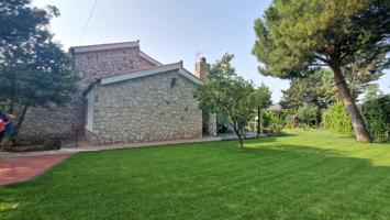 Chalet reformado en Eurovillas photo 0