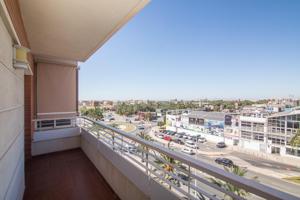 ALQUILER DE VIVIENDA AMUEBLADA Y PLAZA GARAJE EN ZONA ALTABIX - SQUASH photo 0