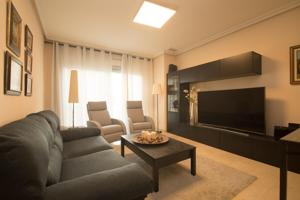 JOYA EN EL CENTRO CON GARAJE - ELCHE A TUS PIES photo 0