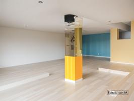 ¡Local Comercial Espacioso en Zona de Paso de Castellón de la Plana! FACHADA A DOS CALLES photo 0