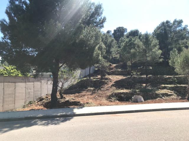 Parcela urbana en Urbanización la Coma de Borriol con fachada a dos calles más de 2000 metros photo 0