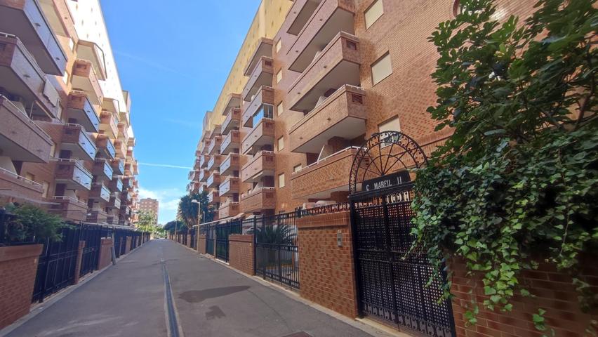 Piso en alquiler a un paso de la playa en el encantador Complejo Residencial Costa Marfil photo 0