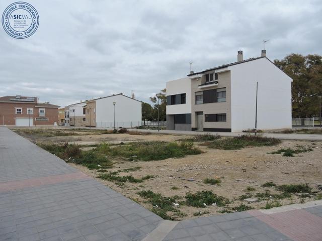 Suelo en venta en Lliria photo 0