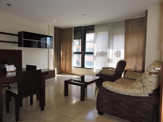 Piso de alquiler en Benicalap de 2 habitaciones y 2 baños photo 0
