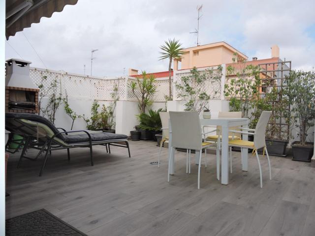 Ático dúplex en venta en Benicalap de 2 habitaciones y 2 baños photo 0