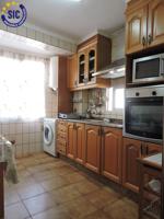 Piso en venta en Benicalap de 4 habitaciones, 2 baños y balcón. photo 0
