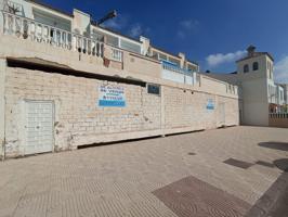 LOCAL COMERCIAL EN PRIMERA LINEA photo 0