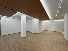 ALQUILER: Local Comercial Centro Ponferrada photo 0