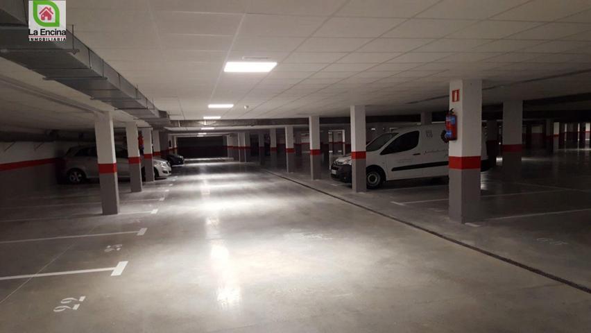 PLaza de parking en Garaje reformado photo 0