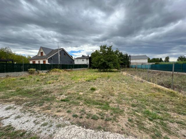 SOLAR URBANO EN COLUMBRIANOS photo 0