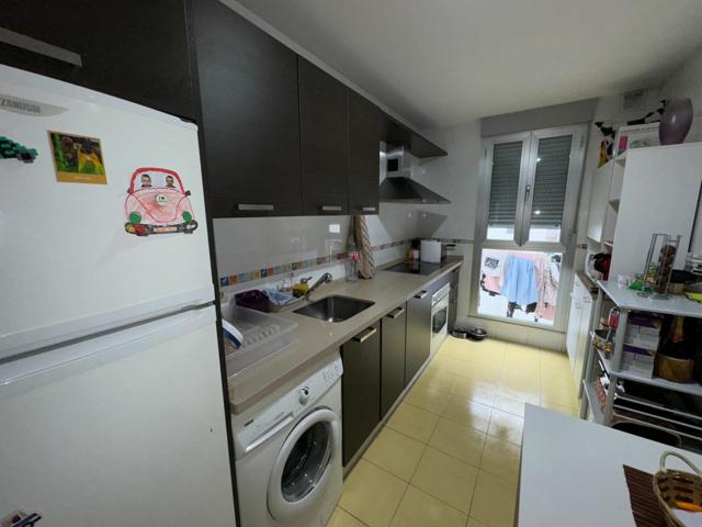 Apartamento en Ponferrada zona estación con garaje incluido photo 0