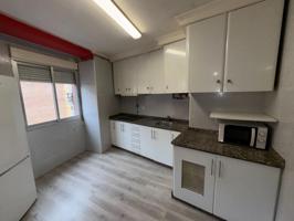 ALQUILER: Apartamento en Cuatrovientos photo 0