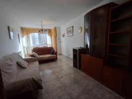 ALQUILER: Piso Zona Cuatrovienos - Ponferrada photo 0