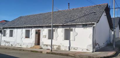 casa en Fabero photo 0