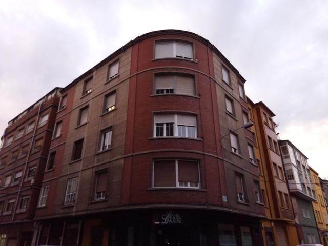 PISO EN EL CENTRO DE PONFERRADA photo 0