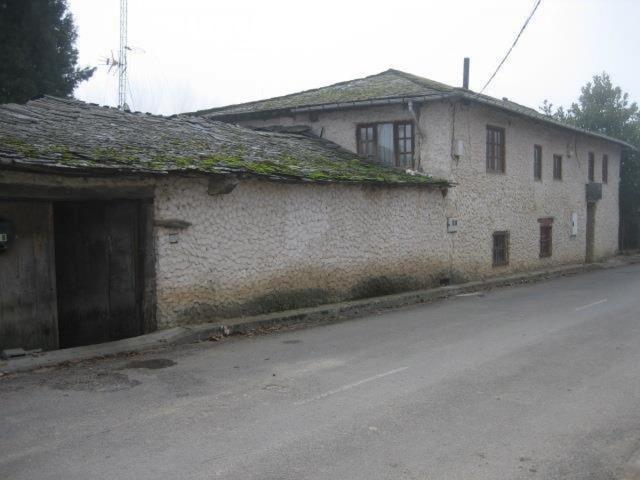 CASA PARA REFORMAR EN CAMPONRAYA photo 0