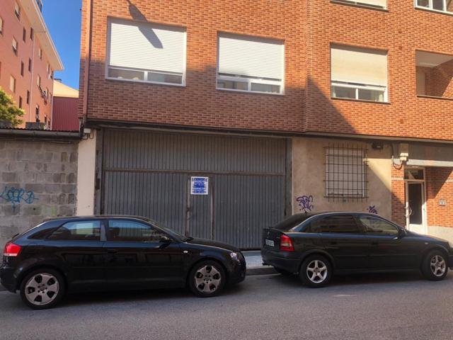 LOCAL COMERCIAL EL ZONA ALTA DE PONFERRADA photo 0