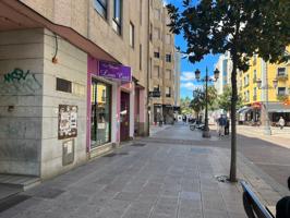 LOCAL COMERCIAL EN EL CENTRO DE PONFERRADA photo 0