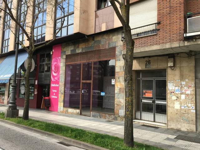 LOCAL COMERCIAL   EN EL CENTRO DE PONFERRADA photo 0