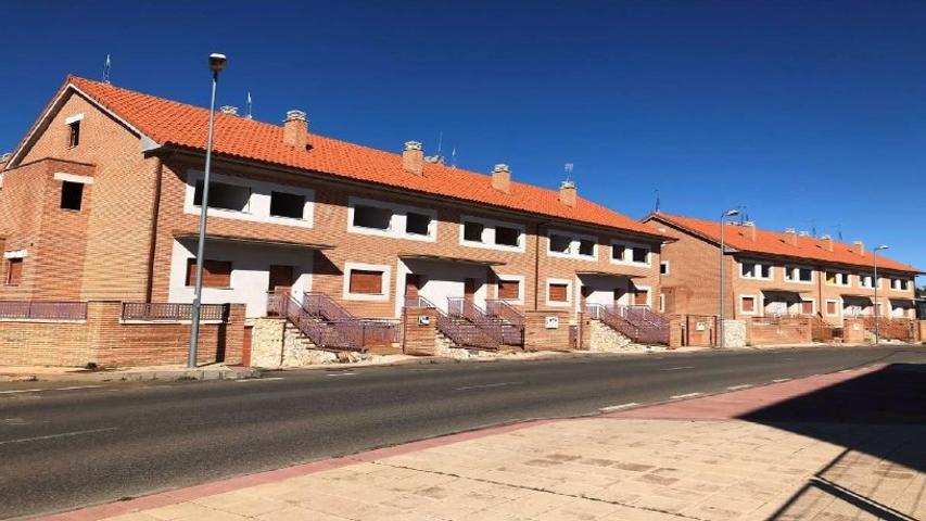 Piso En venta en Northern Spain, Valdefresno photo 0