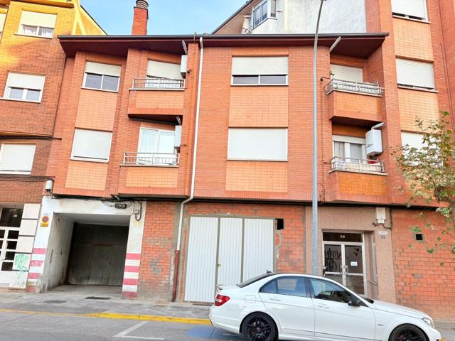 APARTAMENTO EN ZONA LA PLACA PONFERRADA photo 0