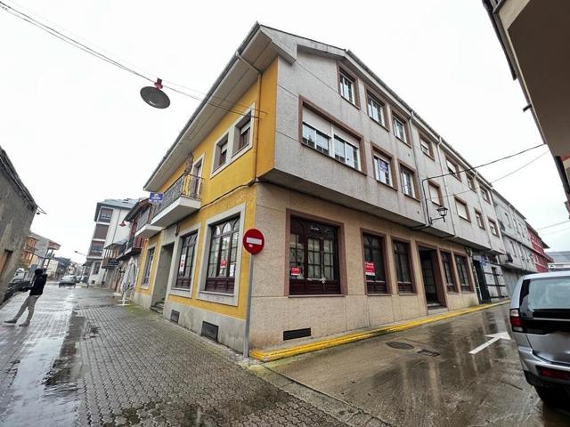 PROMOCION DE VIVIENDAS EN EL CASCO HISTORICO DE CACABELOS DESDE 46.000 EUROS photo 0