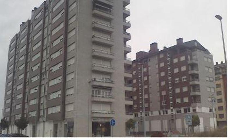 LOCALES COMERCIALES EN LA ROSALEDA - EDIFICO MIGUEL DE CERVANTES DESDE 50.000 EUROS photo 0