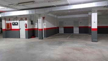 Parking En venta en Fuentes De Invierno, Puebla De Lillo photo 0