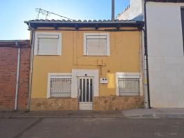 CASA PARA REFORMAR EN SOTO DE LA VEGA photo 0