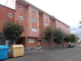 PLAZA DE PARKING EN LEON photo 0